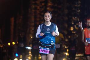 BIB: 201, 417, 78419
                            <button type="button" onclick="openModal(18285843)" class="btn btn-primary btn-sm float-right btn-popup" data-toggle="modal" data-target=".modal-high-quality">
                        <i class="fas fa-shopping-cart"></i> Add to Cart
                    </button>
                                            <button type="button" onclick="isThisMe(18285843, true)" class="btn btn-success btn-sm float-right btn-popup btn-isme hidden" data-toggle="tooltip" data-placement="bottom" title="นี่คือรูปของคุณใช่ไหม คลิกที่นี่เพื่อเอาเข้าอัลบั้ม">
                        <i class="fas fa-plus"></i> Add to album
                    </button>
                    <button type="button" onclick="isThisMe(18285843, false)" class="btn btn-warning btn-sm float-right btn-popup btn-isnotme hidden">
                        <i class="fas fa-ban"></i> Remove from album
                    </button>